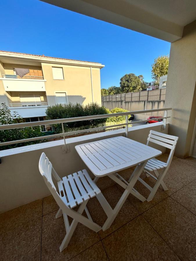 Appartement Avec Terrasse Et Box Entre Plages Et Nature Marsiglia Esterno foto