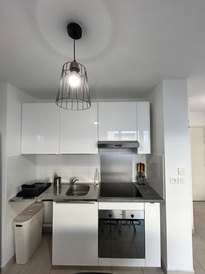 Appartement Avec Terrasse Et Box Entre Plages Et Nature Marsiglia Esterno foto