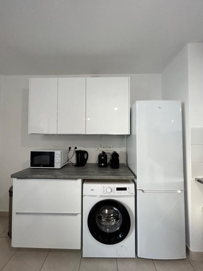 Appartement Avec Terrasse Et Box Entre Plages Et Nature Marsiglia Esterno foto